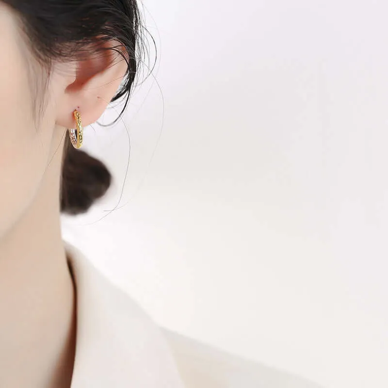 925 Silver Gold and Silver Contrast Simple Round Huggie Earring