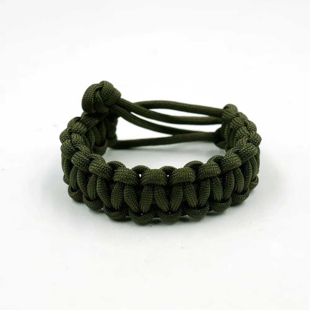 Adjustable Survival Paracord Bracelet