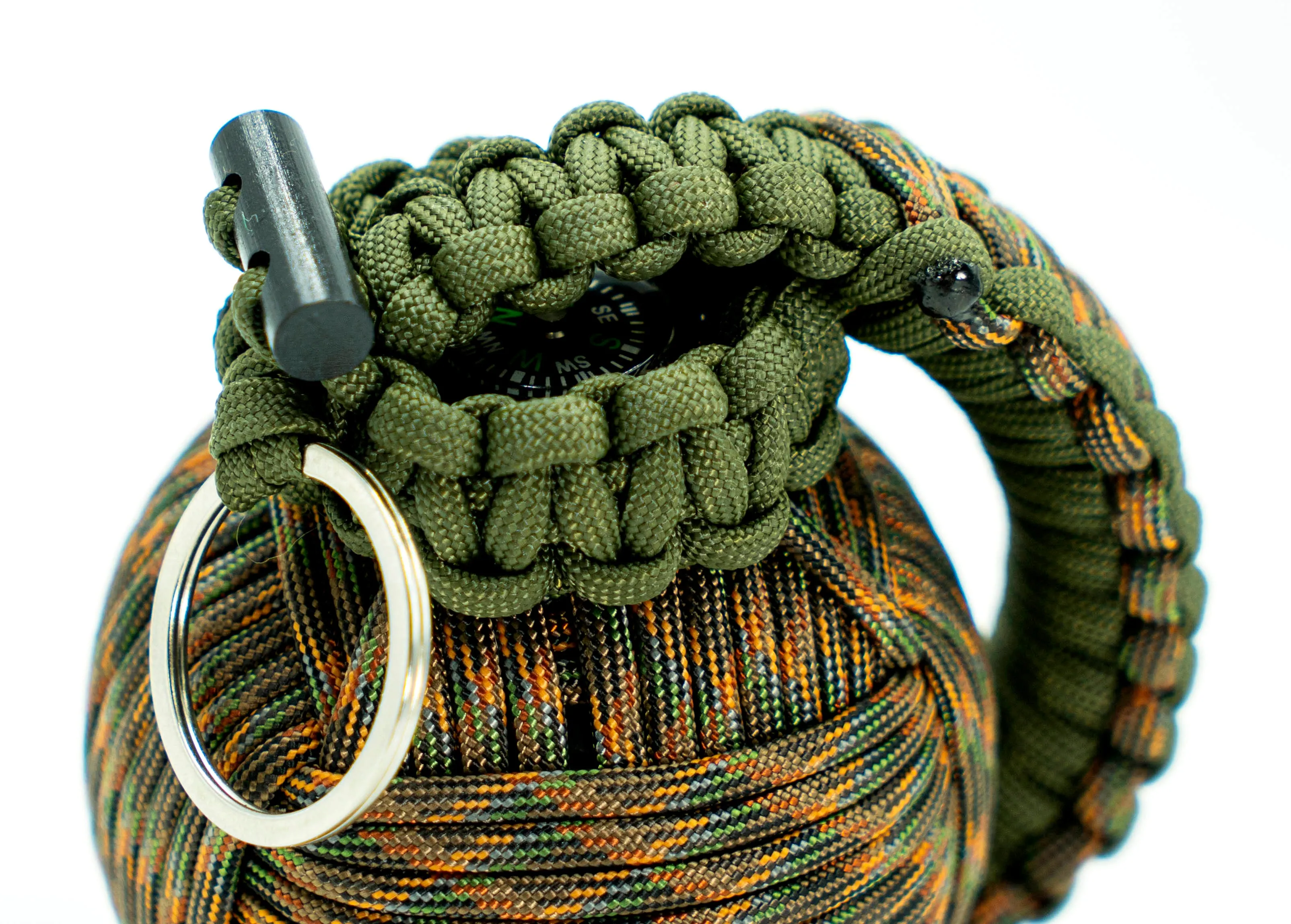 Bug Out Frag Advanced Paracord Survival Kit (Maple Camo)