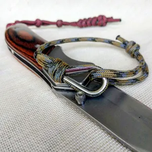 Camouflage thin bracelet made of paracord and Celtic knots. Stylish bracelet for men and women. A gift for a surfer, diver, skydiver.