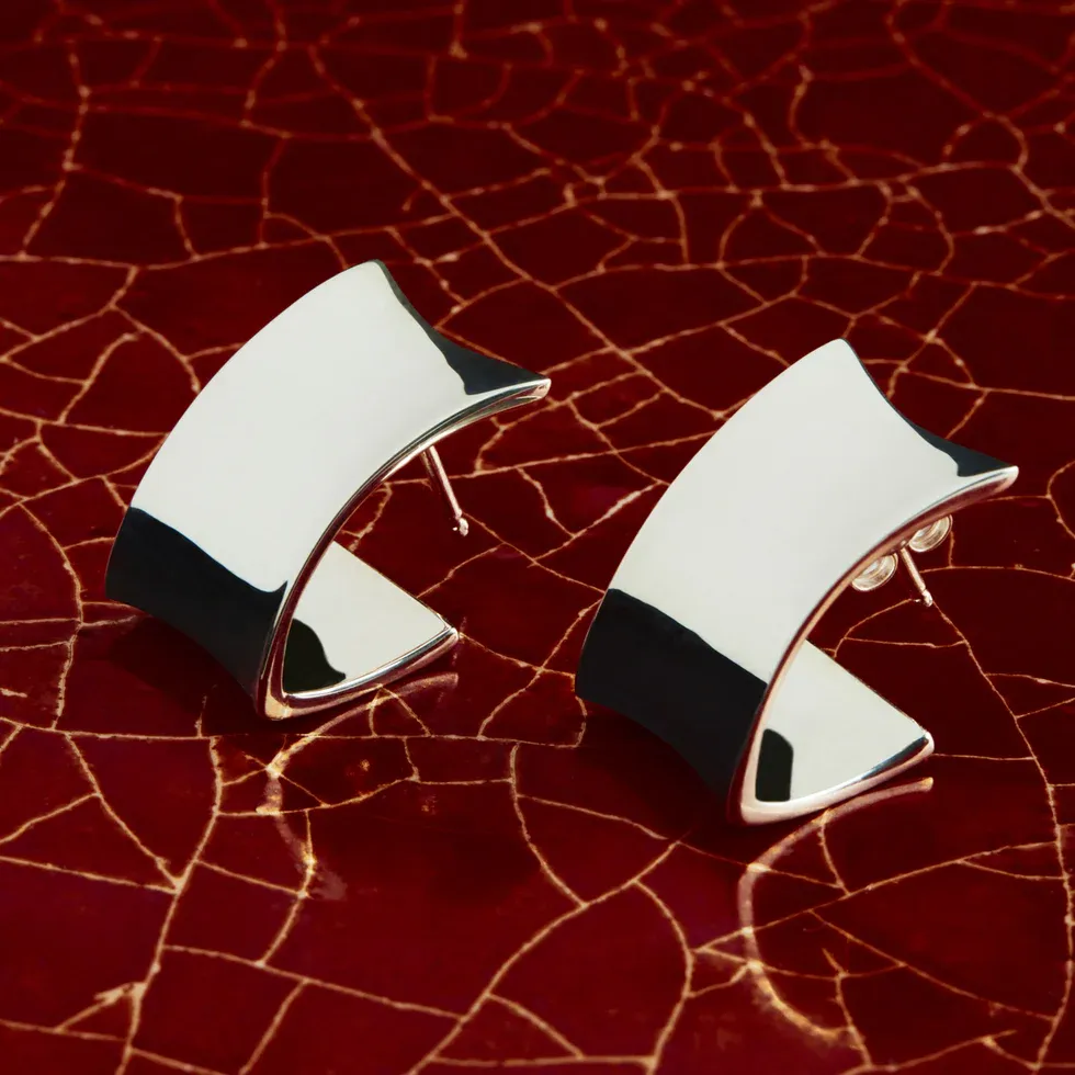 comet stud earrings
