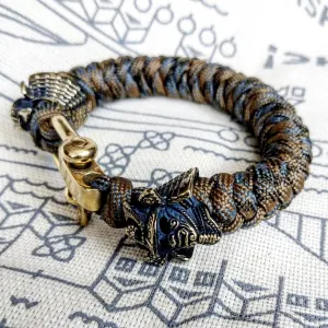 Custom bracelet "SAMURAI", made of paracord and original brass beads "Samurai helmet".  A great gift for everyone who likes Celtic knots.