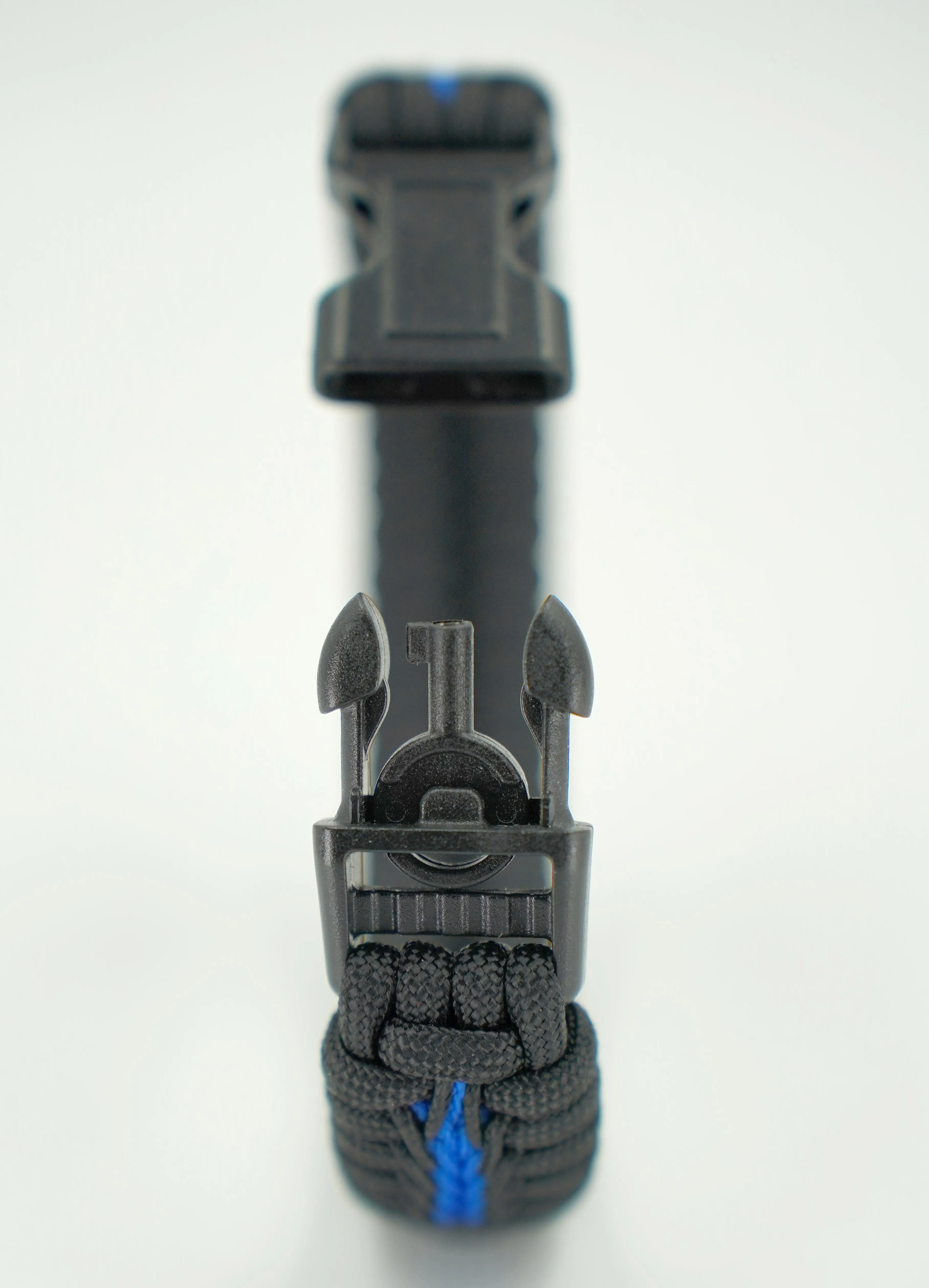 Deluxe Thin Blue Line Paracord Fishtail Bracelet with Back Up Handcuff Key