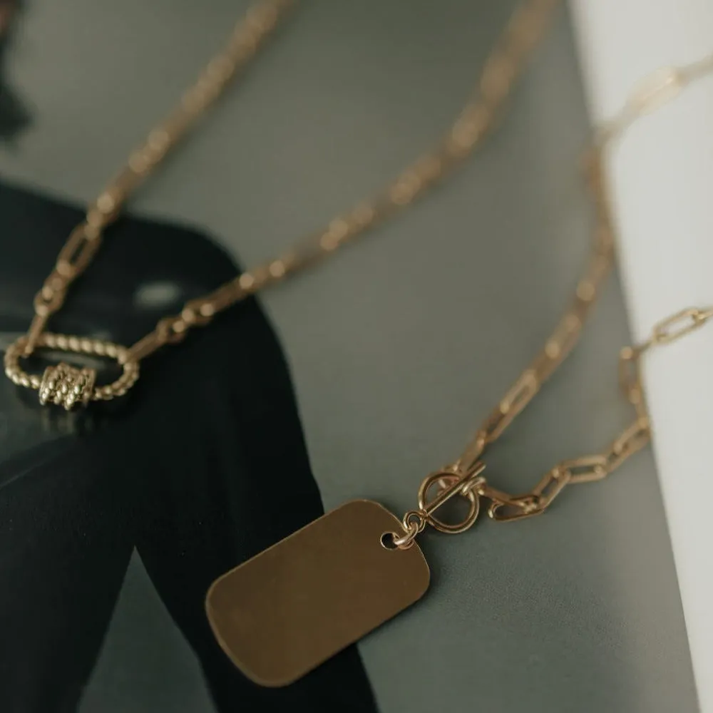 Elongated Oval Link Textured Carabiner Necklace