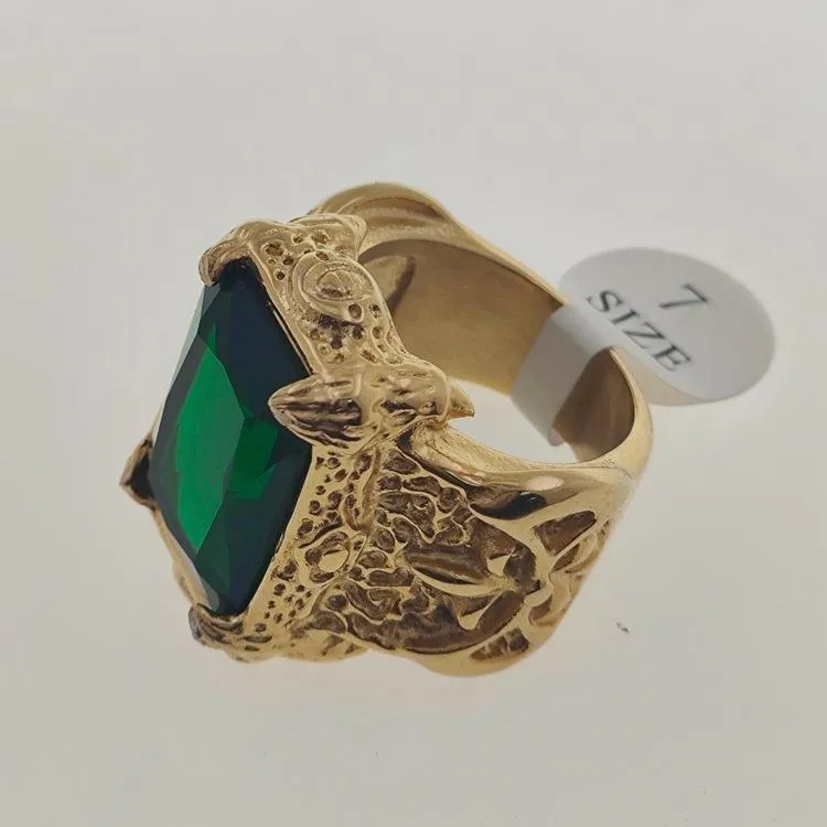 European And American Exaggerated Ins Fashion Punk Exquisite Carved Green Big Gems Men's And Women's Ring Titanium Steel 18K Gold Ring