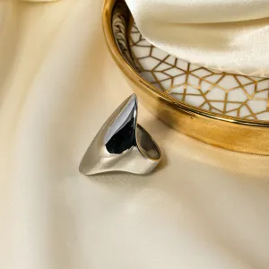 Exaggerated Personality, Chubby Oval Design and Versatile Ring