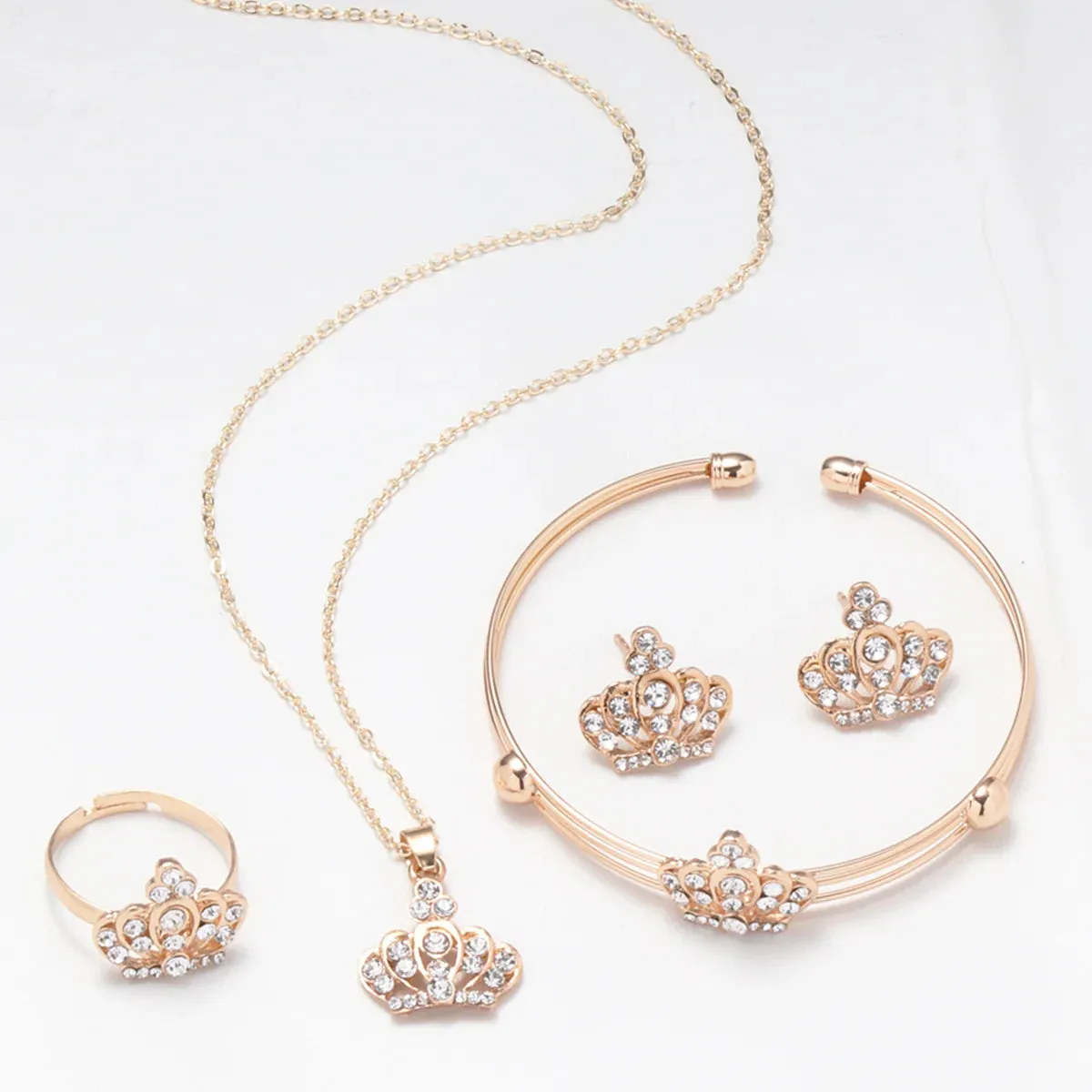 Exquisite Double Heart Necklace Earrings Bracelet Jewelry Set Charm Ladies Jewelry Fashion Bridal Accessory Set Romantic Gifts