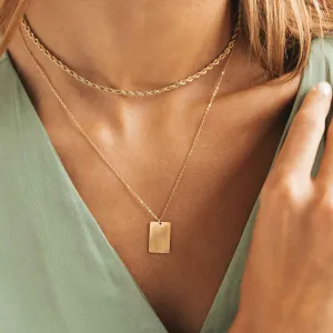 FASHIONABLE LAYERED NECKLACE SET