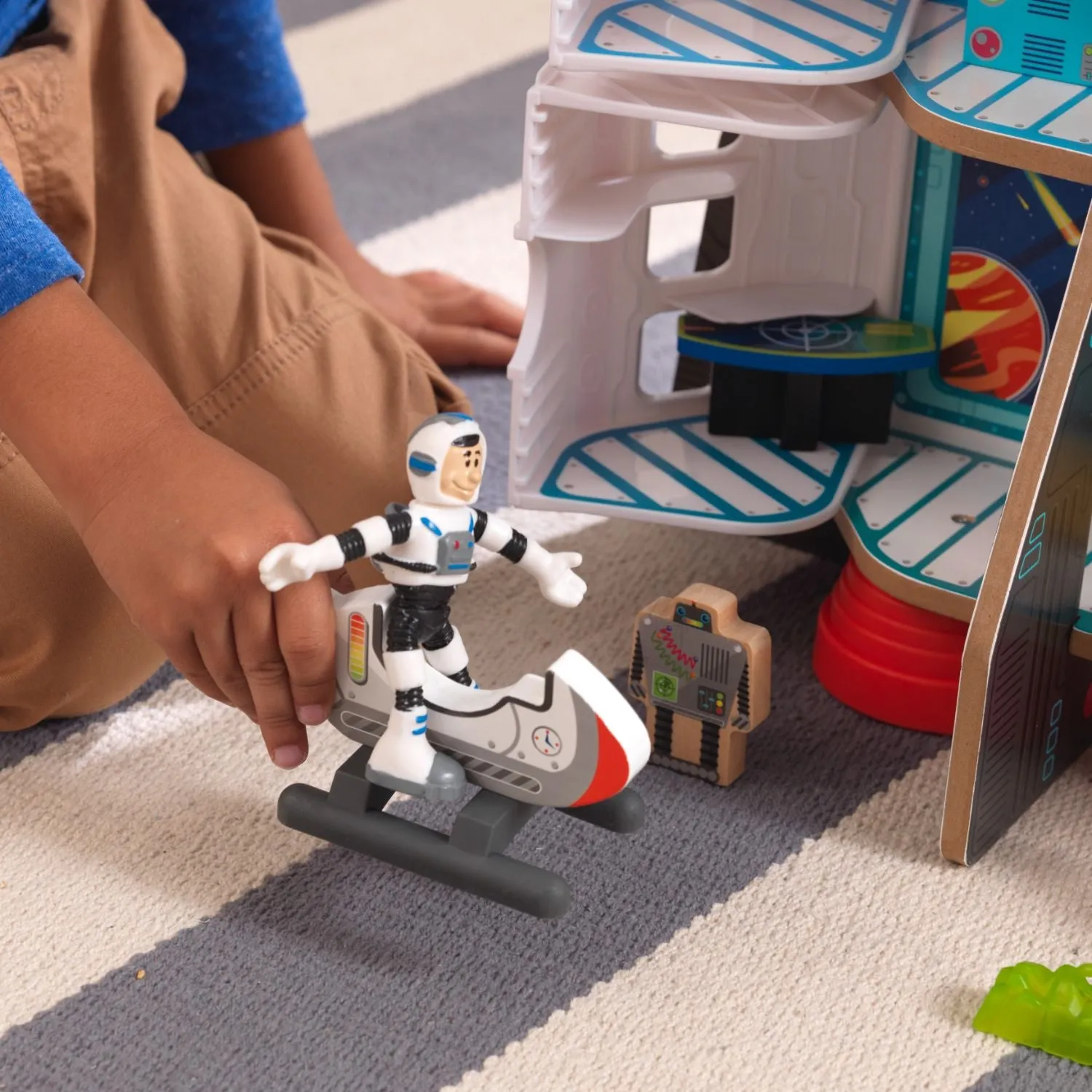 KidKraft Adventure Bound Space Shuttle