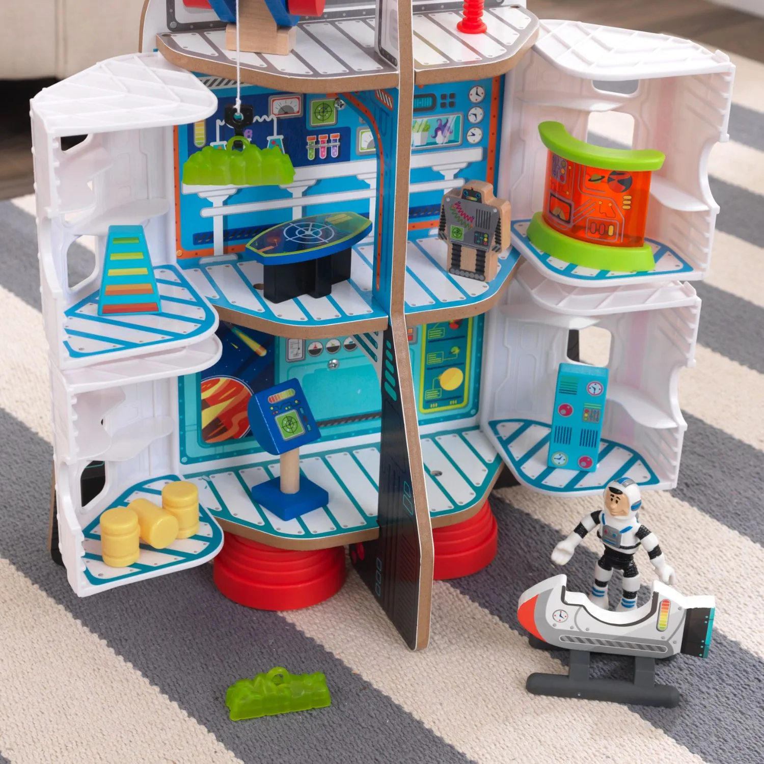 KidKraft Adventure Bound Space Shuttle