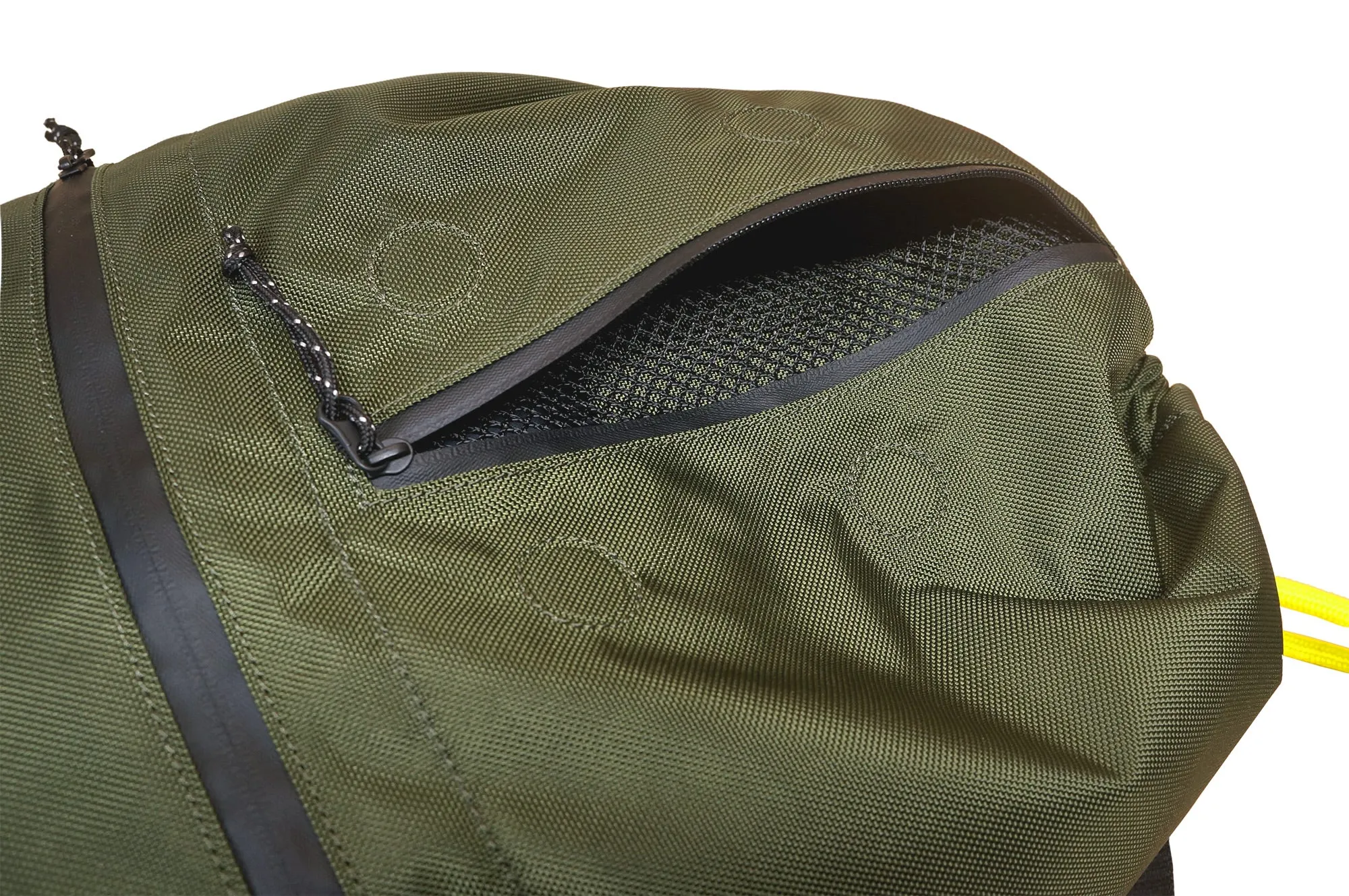 <A 000a001l02> LARGE SIZE Premium drawstring backpack (Green/Yellow)