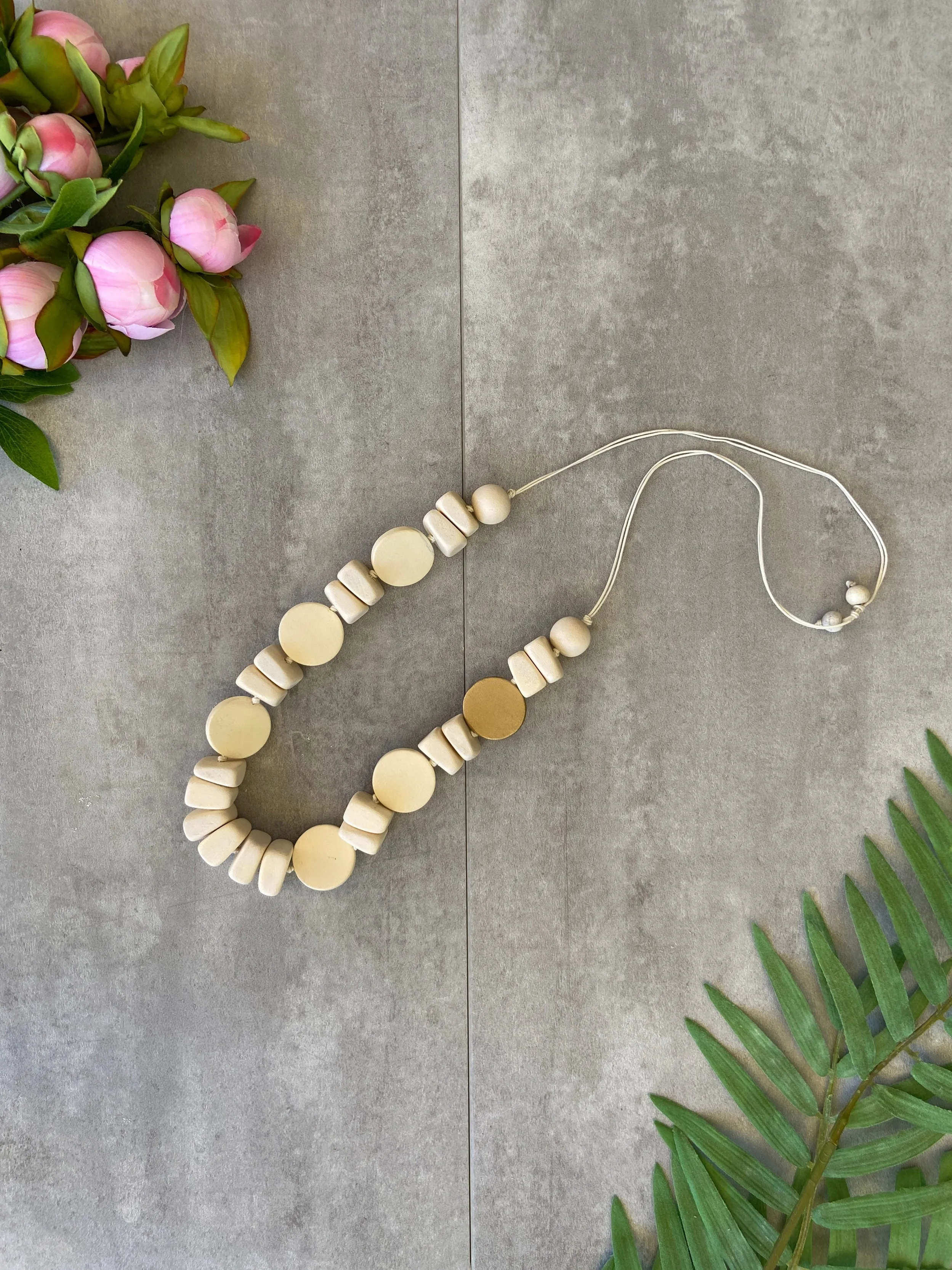Lua Necklace