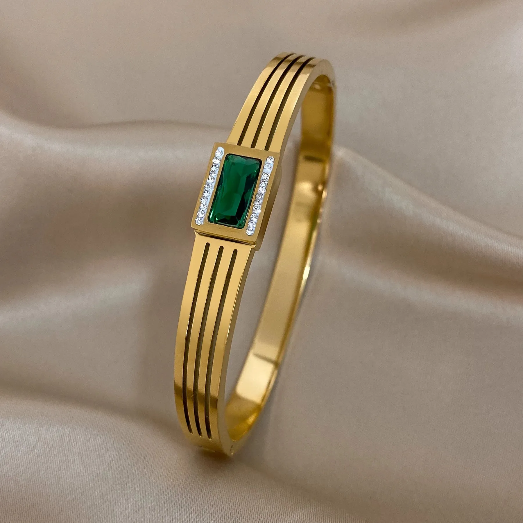 Luxury Stainless Steel Cuff Bracelet For Women Mens Gold Silver Color Couple Bracelets Green White Rhinestone Wide Bangle Gift