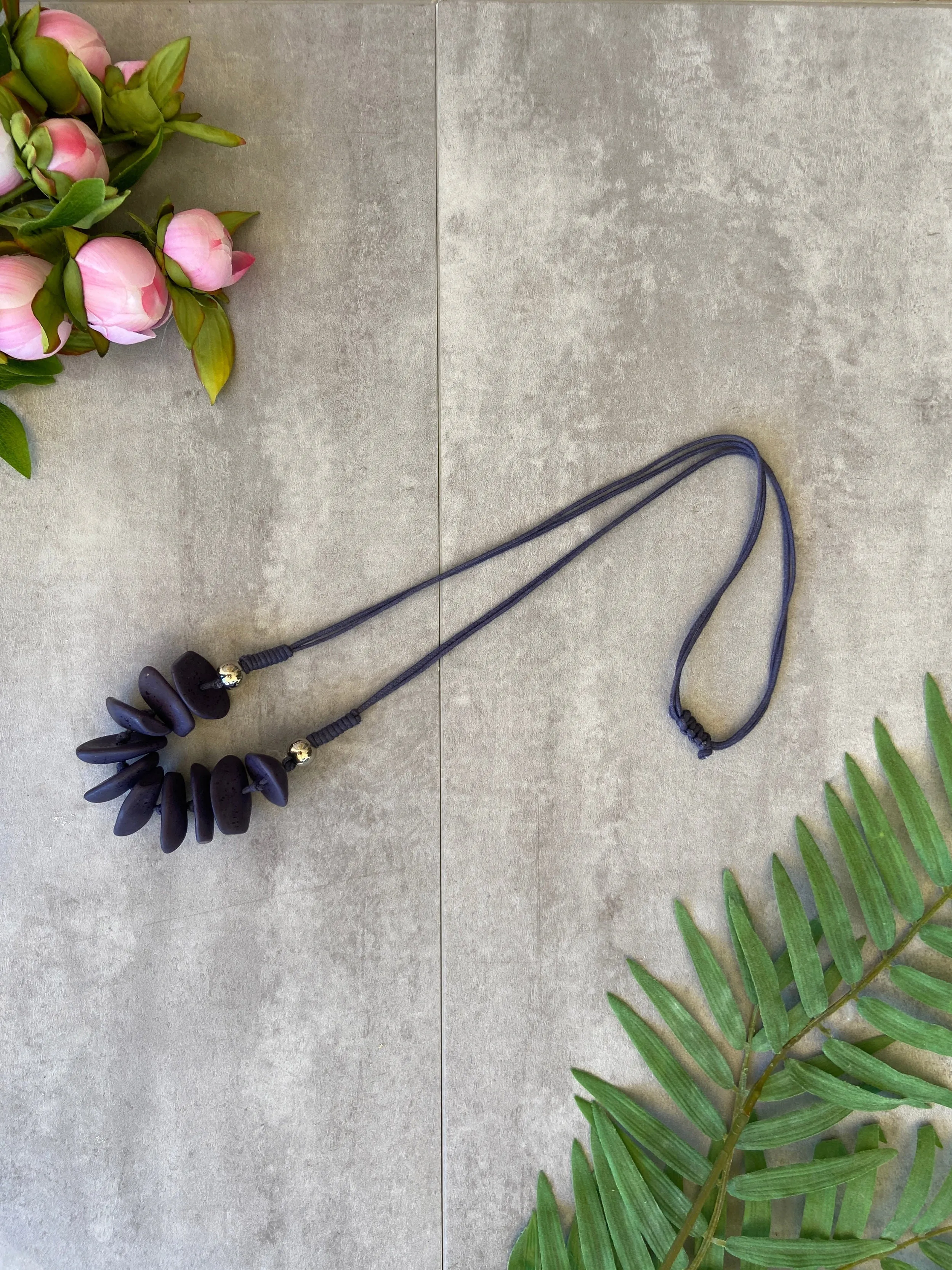 Megane Necklace in Navy