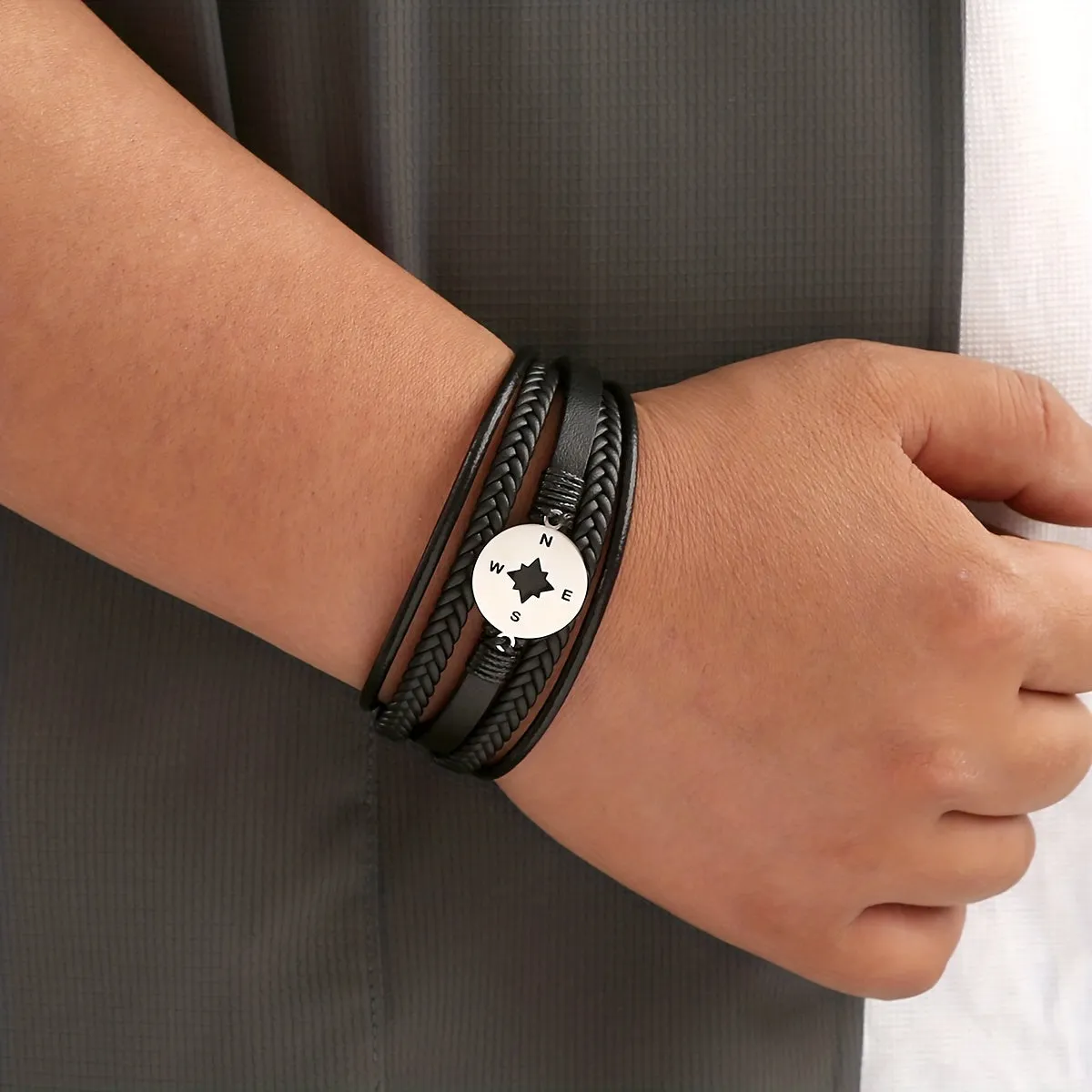 Men's Titanium Steel Compass Bracelet with Magnetic Buckle
