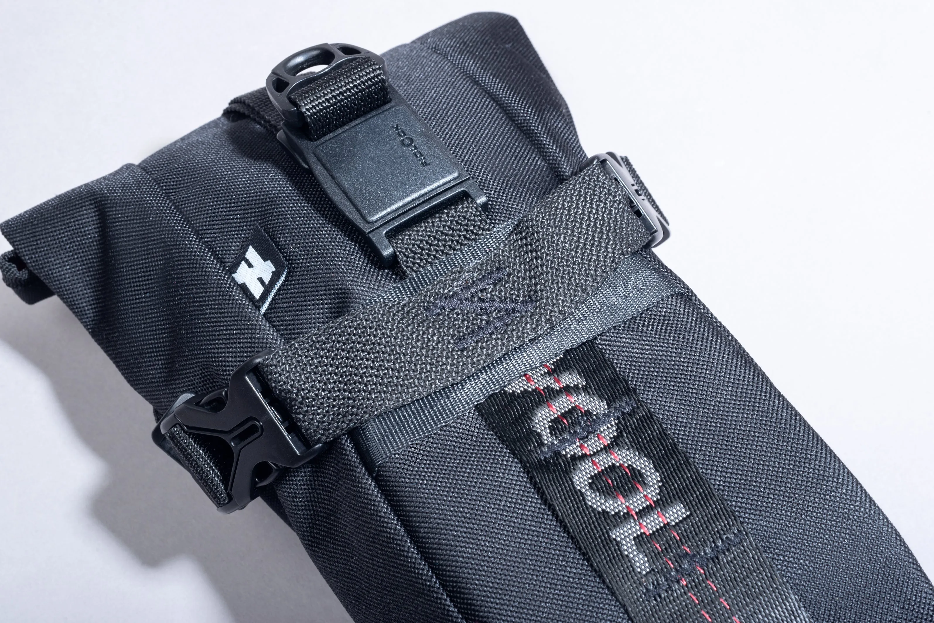 MINI SEAT PACK
