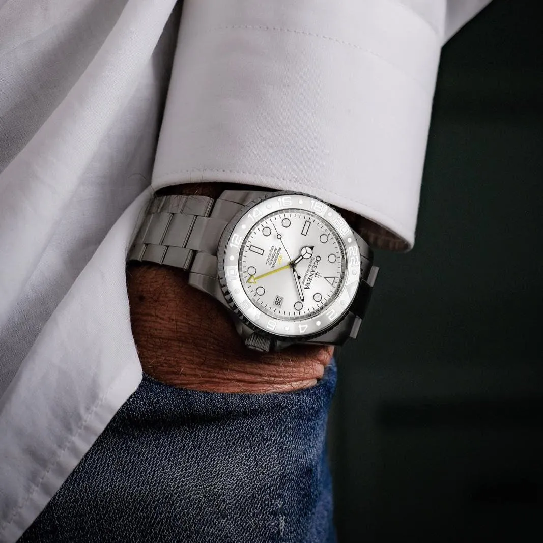 Oceaneva Titanium Deep Marine Explorer GMT Automatic 1250M All White