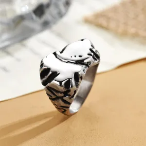 Personalized Irregular Ring Men's Aggressive Hip-Hop Trendy People's Ring All-Match Retro Retro Defense Titanium Steel Food Finger Ring Nightclub