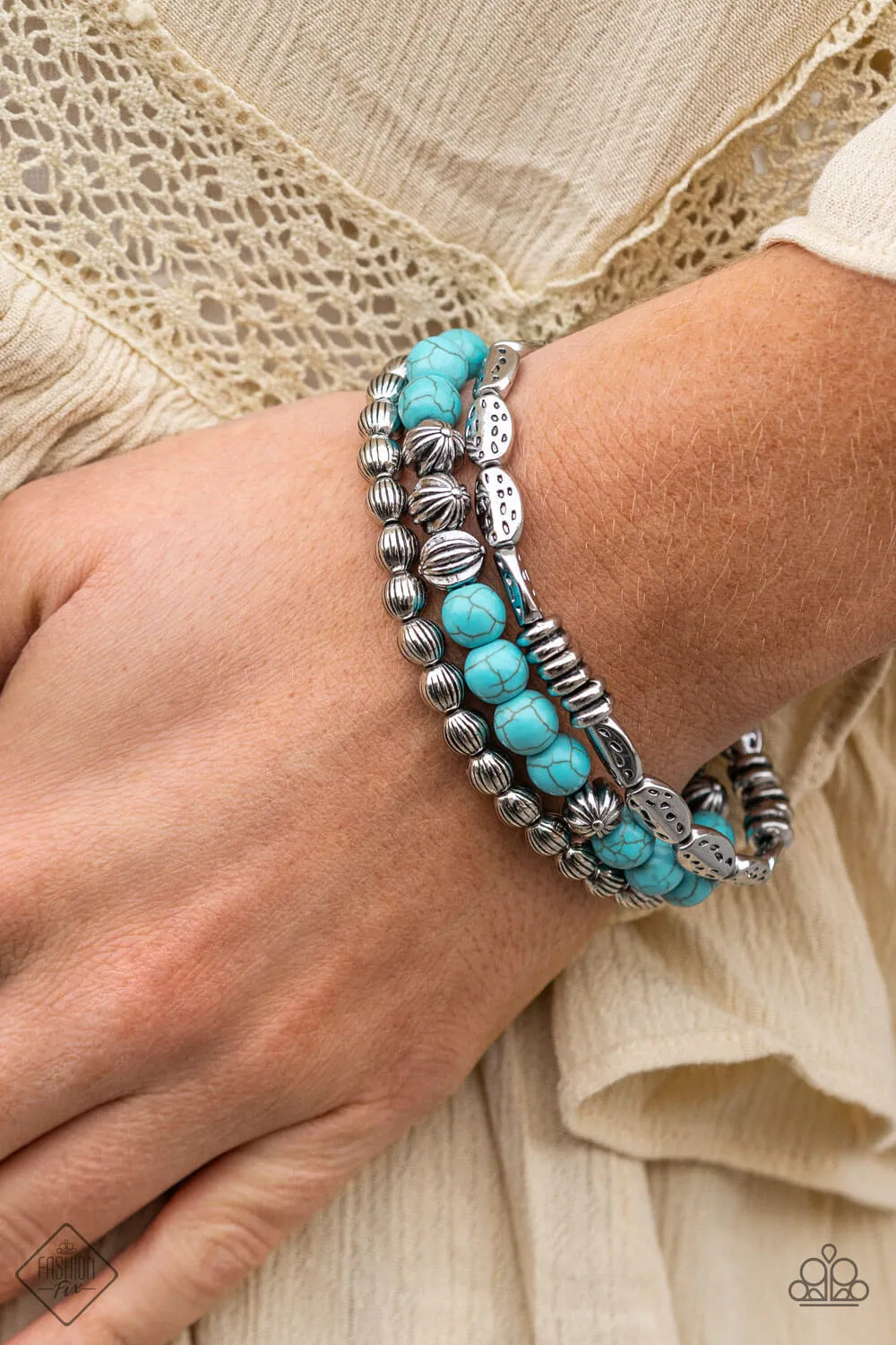 Simply Santa Fe - Blue Complete Trend Blend - Fashion Fix Feb 2021 Set