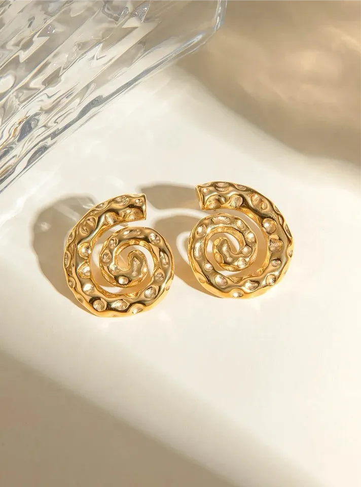 Spiral Hammered Grain Thread Earrings