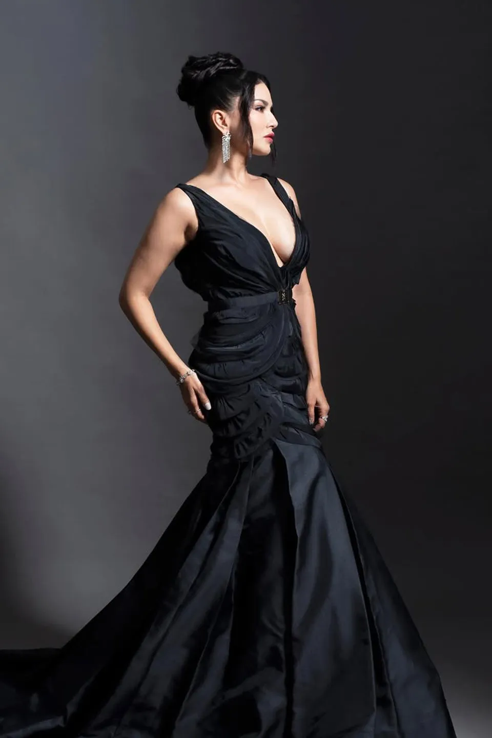 Sunny Leone in Deep v neckline flared gown