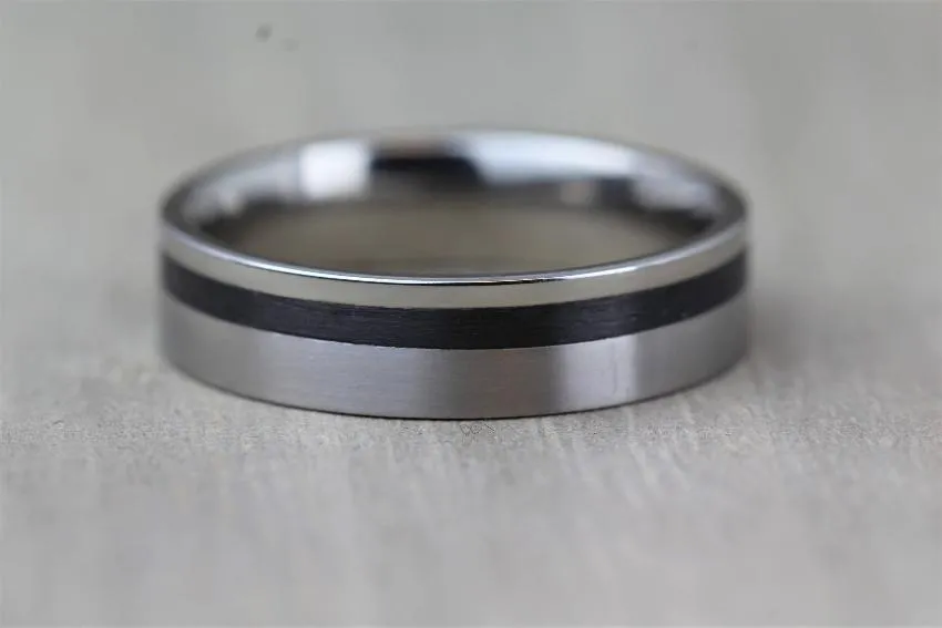 The Imperial - Carbon Fibre & Titanium Ring