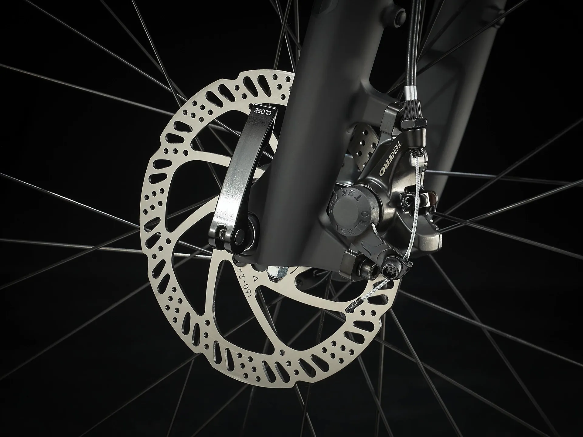 Trek Dual Sport 1 **in store pick-up only**