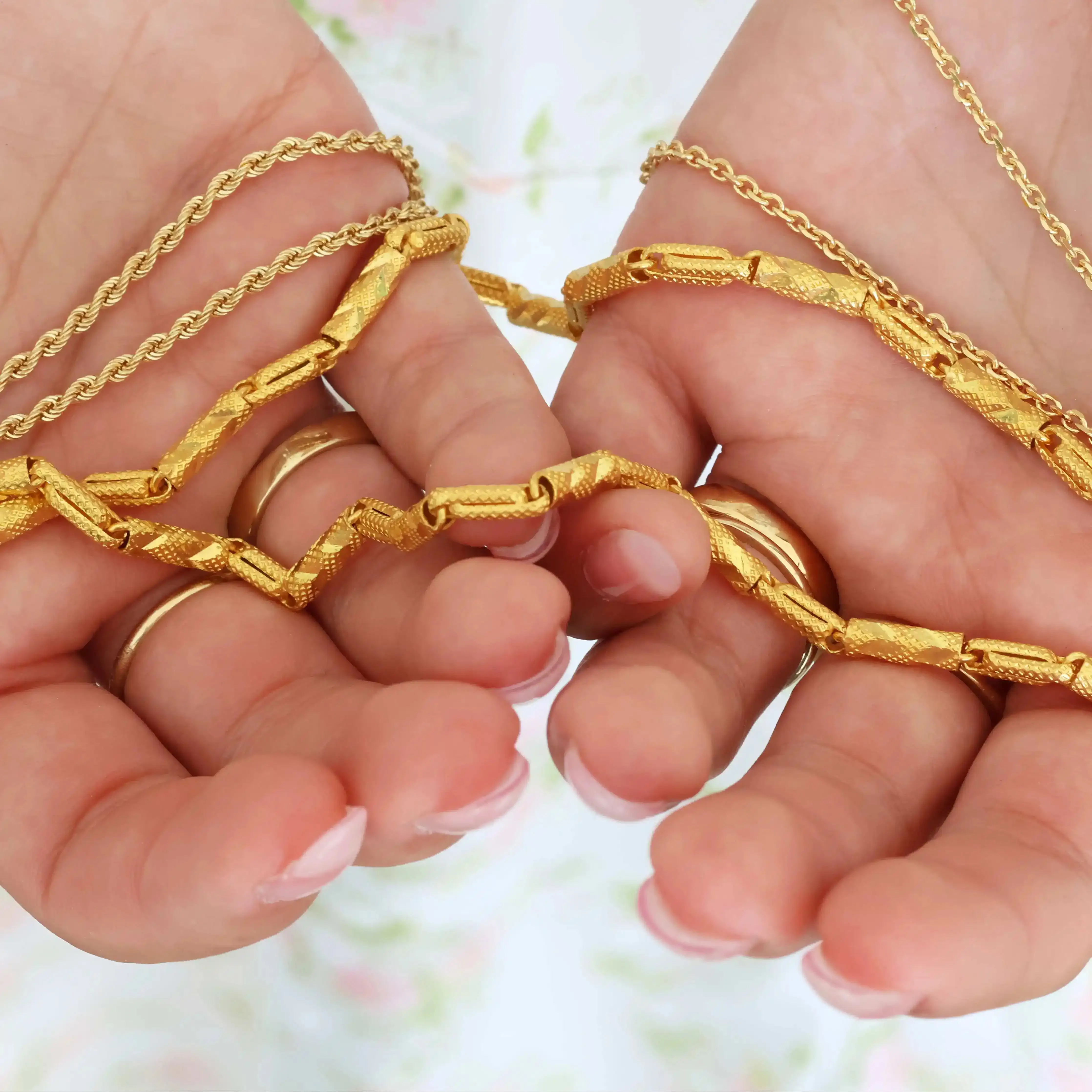 W&H Estate Gold Rope Chain